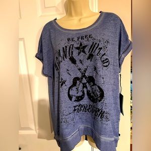 Rock & Republic ladies T-shirt size L NWT - blue denim-ish glitter/jewels